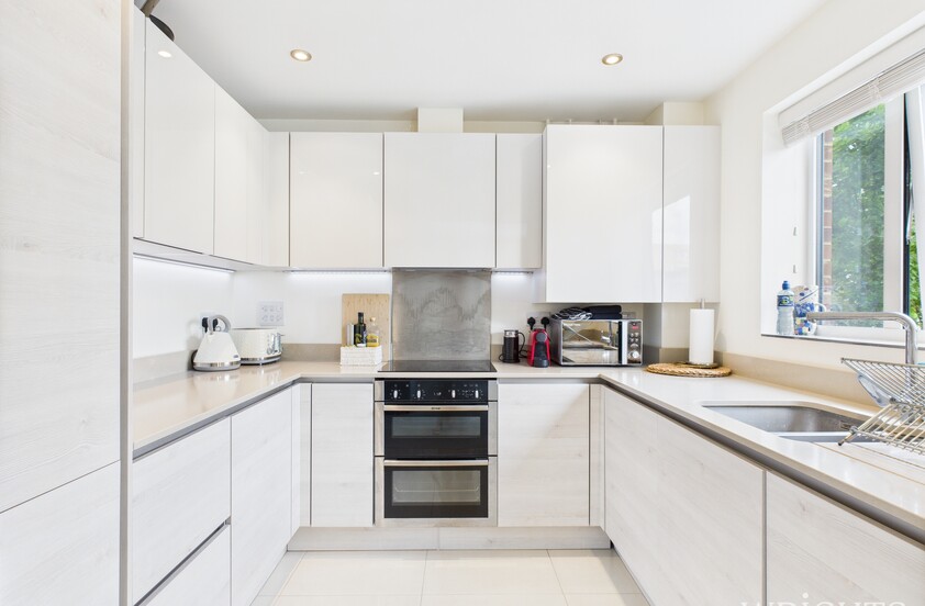 2 Bedroom Apartment in Birkin Court, Welwyn Garden City