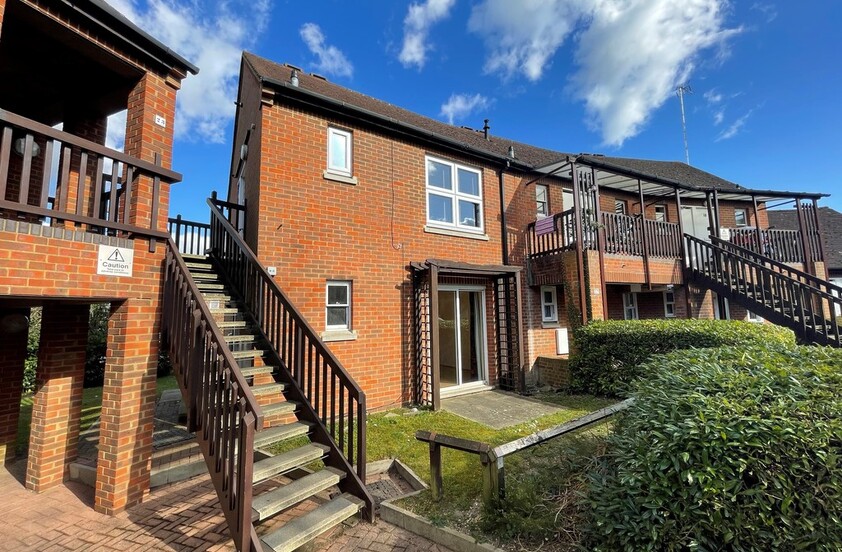 1 bedroom Apartment - Sunningdale Mews, Welwyn Garden City