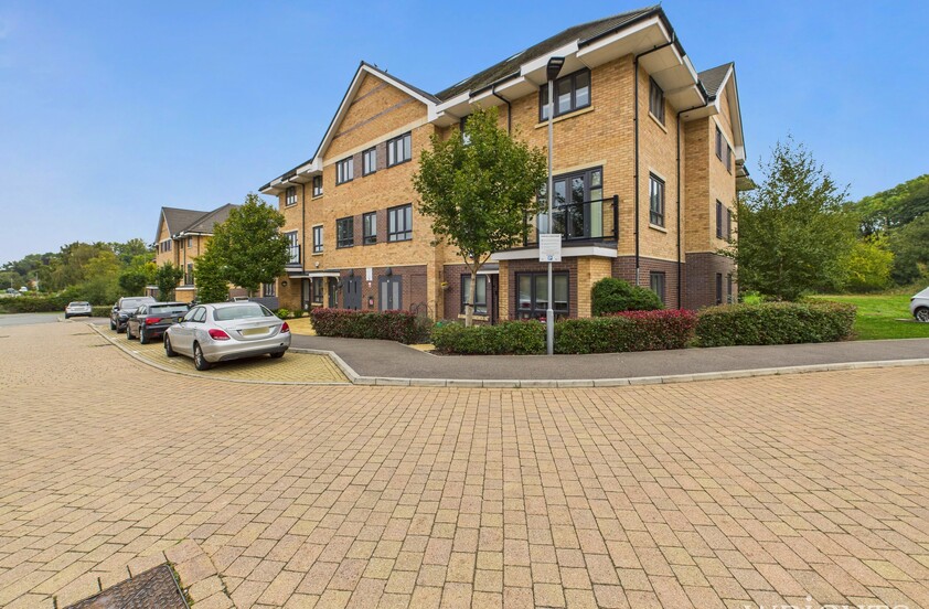 2 Bedroom Apartment in , Welwyn Garden City