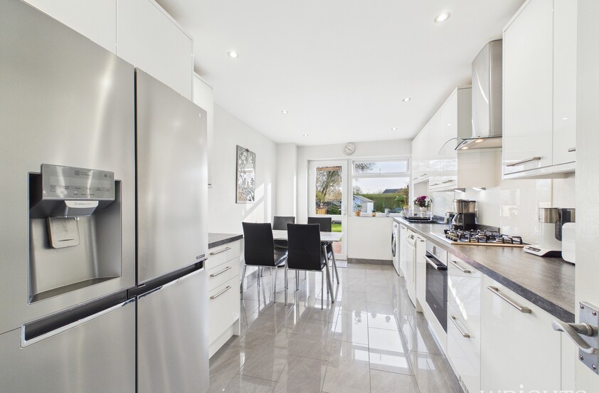 3 Bedroom Terraced House in Birds Close, WELWYN GARDEN CITY