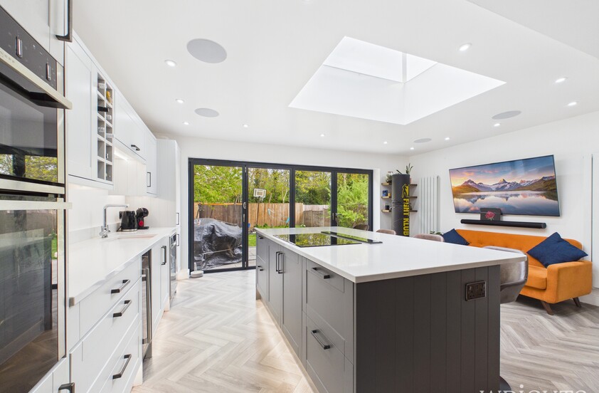 4 Bedroom Terraced House in Broomhills, WELWYN GARDEN CITY