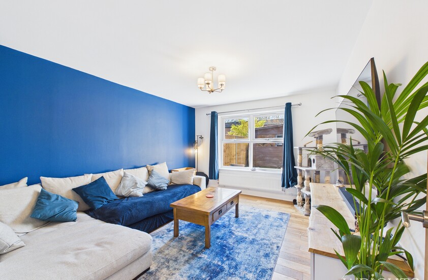 3 Bedroom Terraced House in Nursery Hill, WELWYN GARDEN CITY