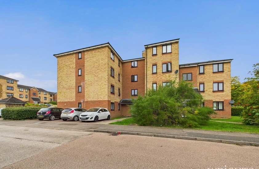 1 bedroom Flat - Prestatyn Close, Stevenage