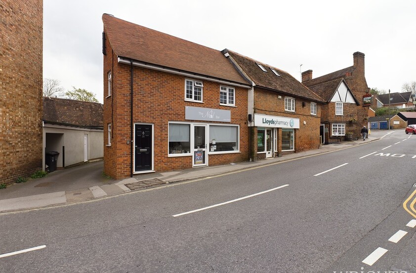 2 bedroom Maisonette - High Street, Welwyn