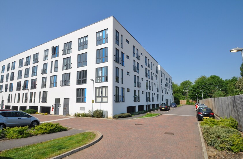 1 Bedroom Apartment in Salvisberg Court, WELWYN GARDEN CITY