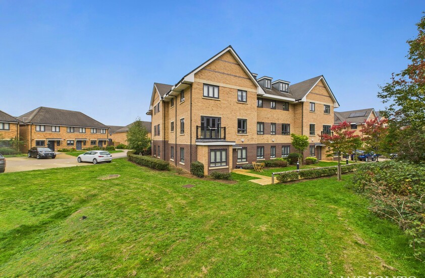 2 Bedroom Apartment in William Close, Welwyn Garden City