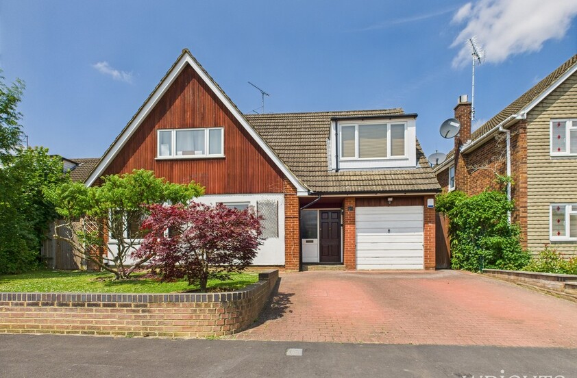5 bedroom House - The Ryde, Hatfield