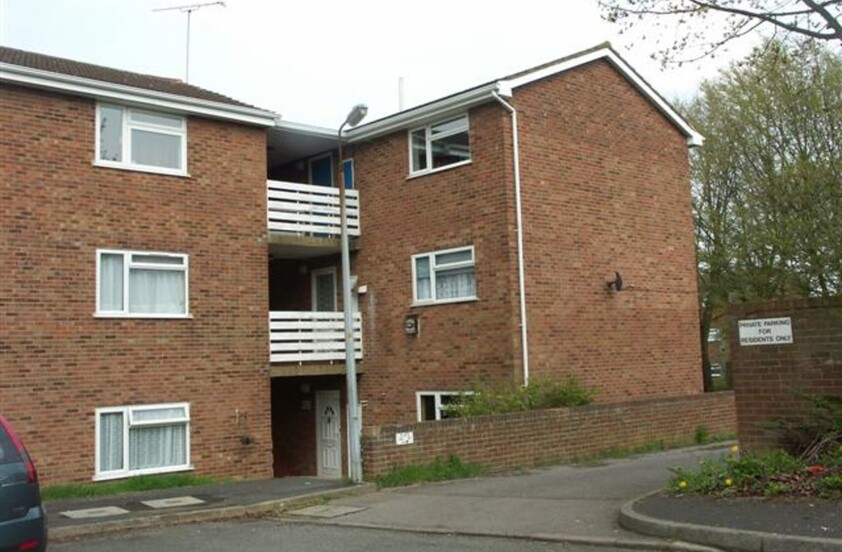 1 bedroom Flat - Osterley Close, Stevenage
