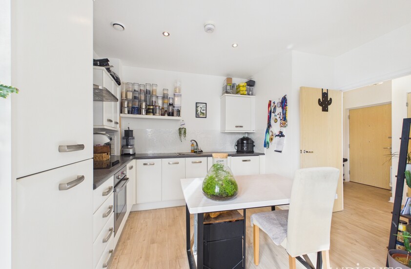 1 Bedroom Flat in Broadwater Road, Welwyn Garden City